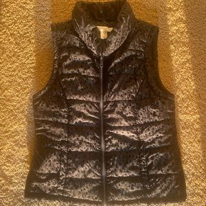 Christopher and Banks vest